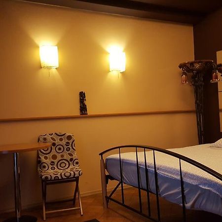 Hospitality Centrum- River Bucureşti Ngoại thất bức ảnh