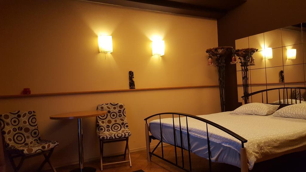 Hospitality Centrum- River Bucureşti Ngoại thất bức ảnh